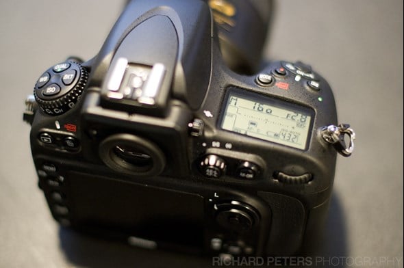 Nikon D800 Top Screen