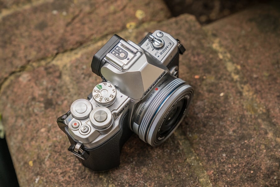Olympus OM-D E-M10 Mark III Hands-On First Look