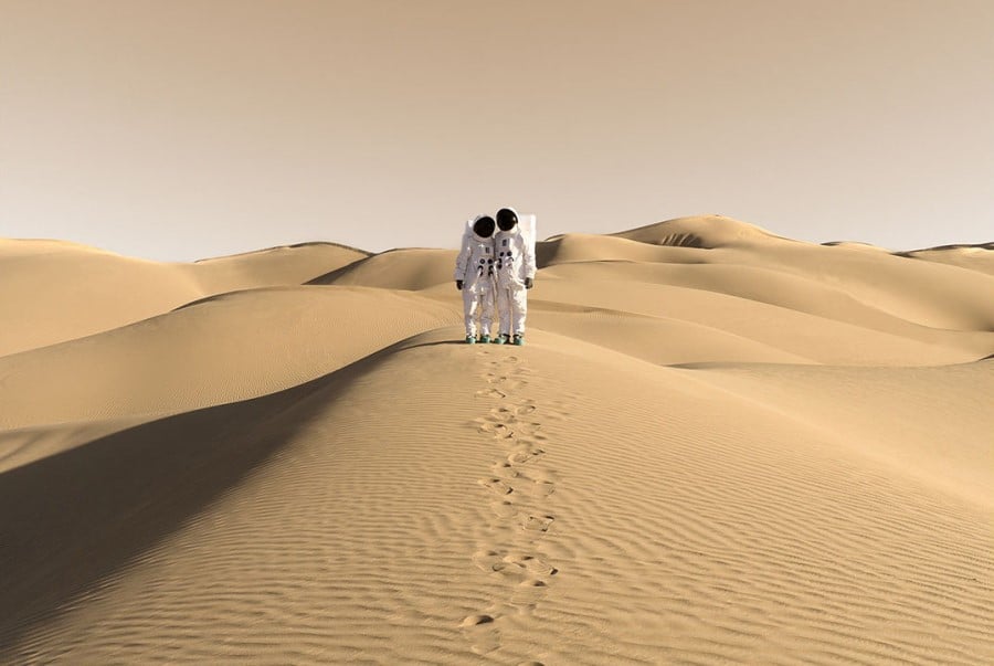 Sony ambassador Julien Mauve’s latest project, Greetings from Mars, uses a series of images to tell a story 