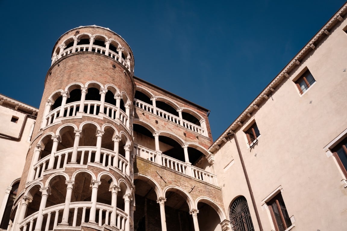Photo taken by Leo White with Fujifilm X-T3 and TTArtisan AF 27mm f2.8 Lens in Italy