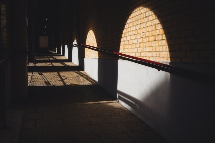 If you can&rsquo;t avoid high-contrast lighting, then embrace these conditions and make them work in your favour.