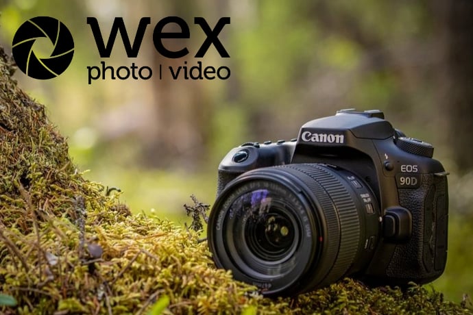 If you’re choosing between a Canon DSLR and mirrorless camera – or you’re a DSLR user nervous about making the leap – here’s why your decision is easier than you might think.