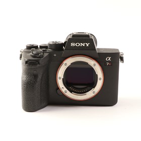 USED Sony A7R IV Digital Camera Body